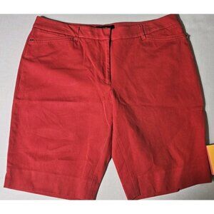 White House Black Market Red Bermuda Shorts Womens Size 12. (HL485)